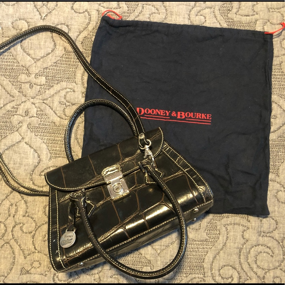 Dooney & Bourke bag